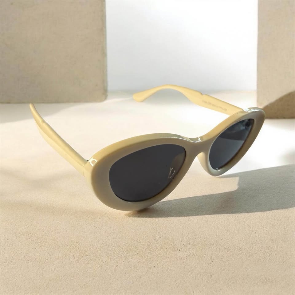 Retro Oval Cream Sunglasses